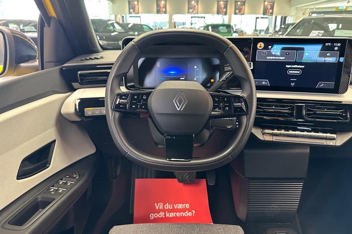 Gul Renault 5 E-Tech fra 2025