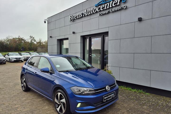 Blå VW Polo fra 2018