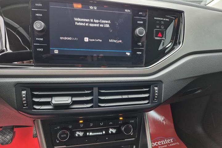 Blå VW Polo fra 2018