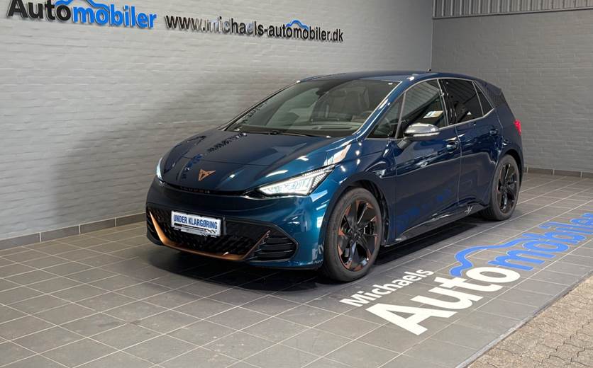 Cupra Born 77 e-Boost Dinamica Pack High