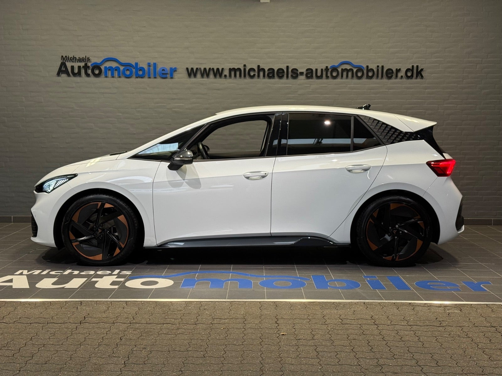 Hvid Cupra Born fra 2022