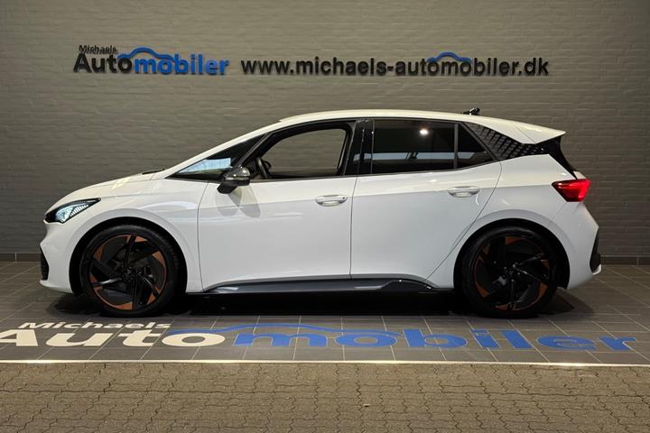Hvid Cupra Born fra 2022