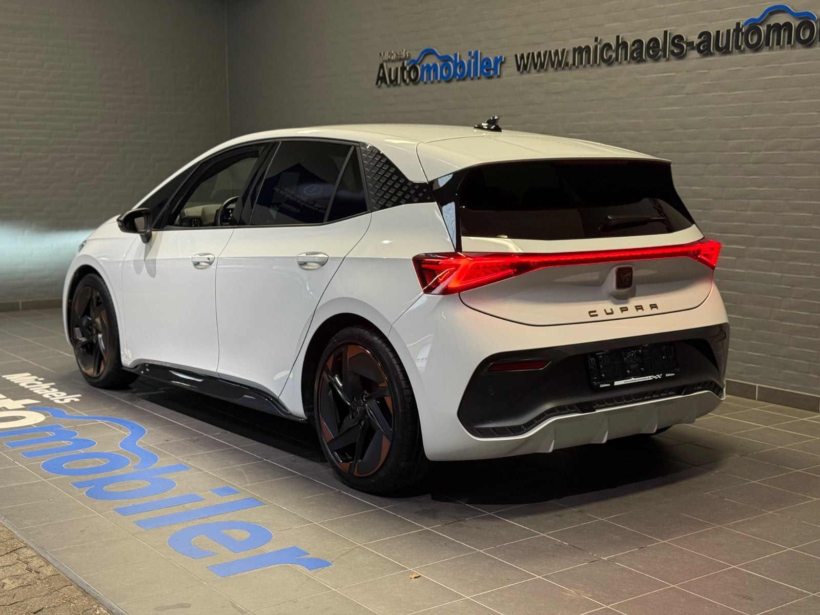 Hvid Cupra Born fra 2022