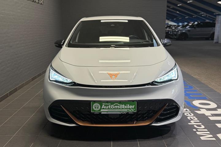 Hvid Cupra Born fra 2022