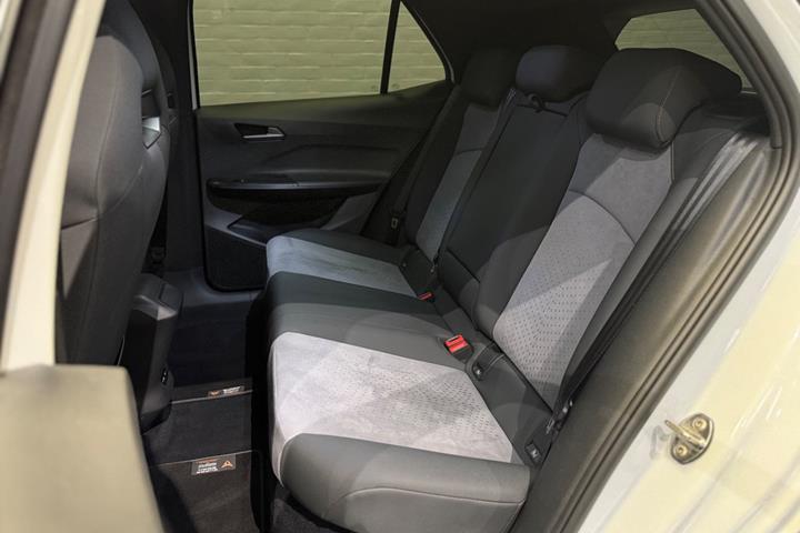 Hvid Cupra Born fra 2022