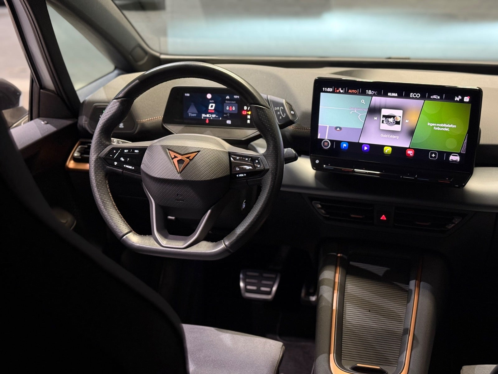 Hvid Cupra Born fra 2022