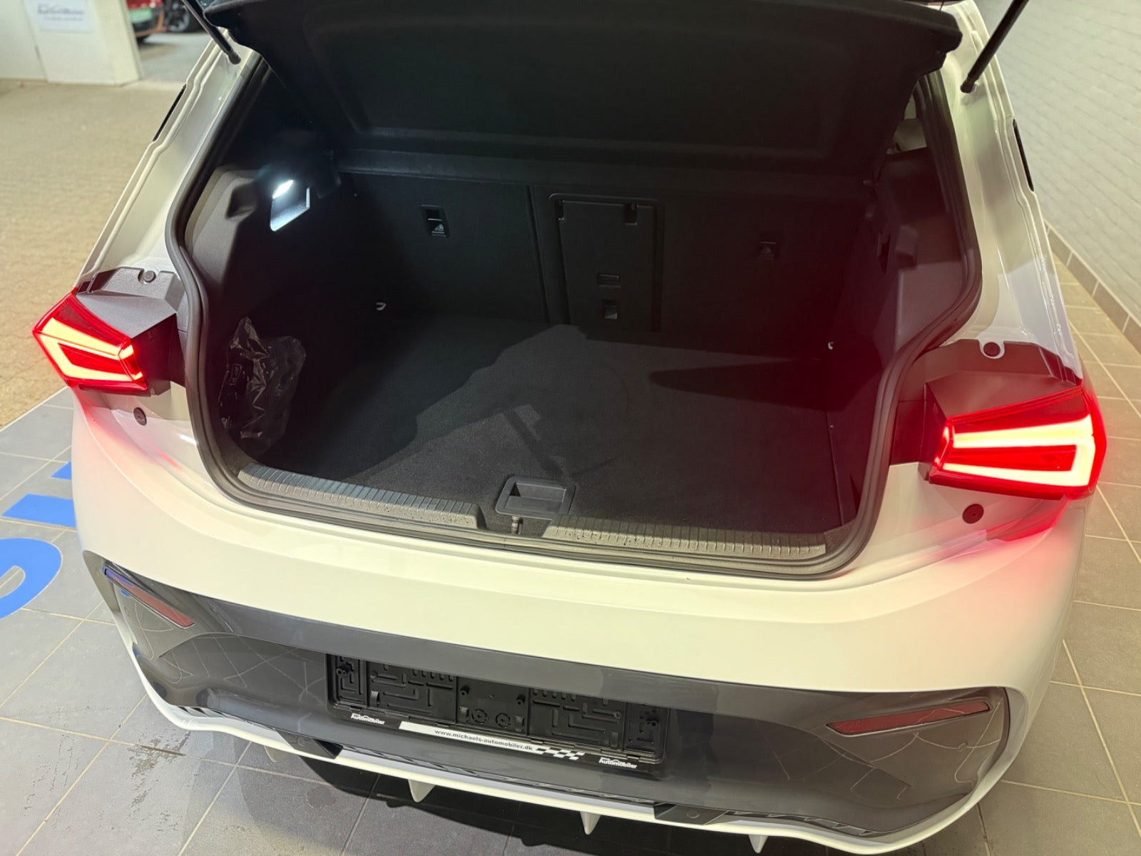 Hvid Cupra Born fra 2022
