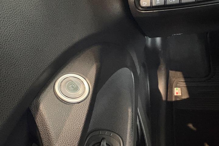 Hvid Fiat 500e fra 2024