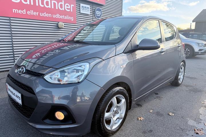 Grå Hyundai i10 fra 2015