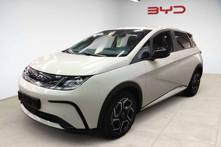 Hvid BYD Dolphin fra 2025