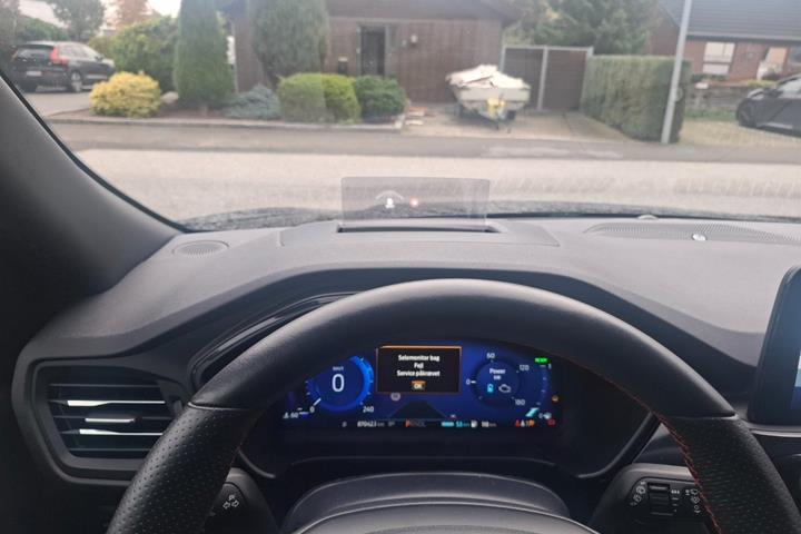 Sort Ford Kuga fra 2020