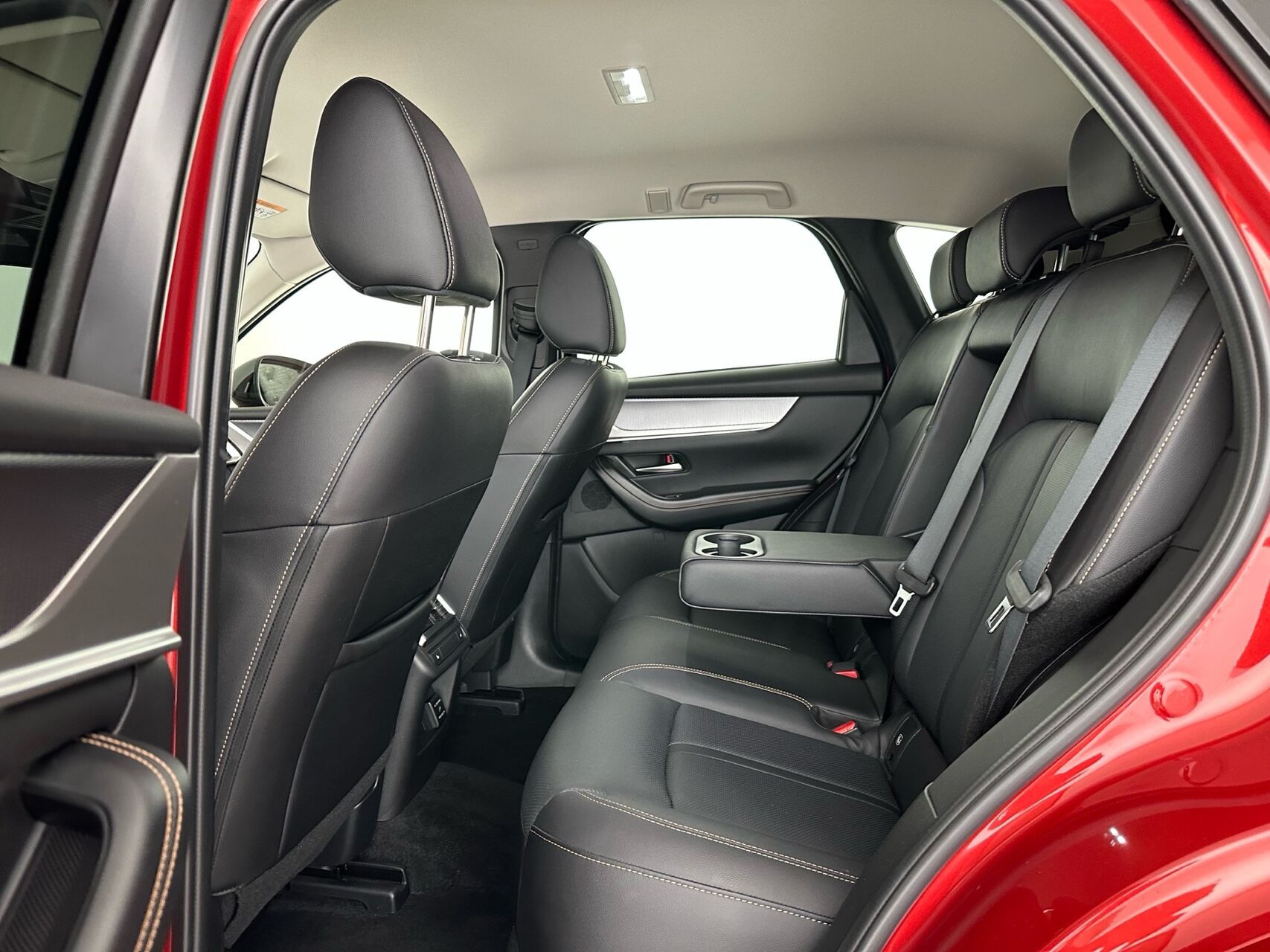 Rød Mazda CX-60 fra 2024