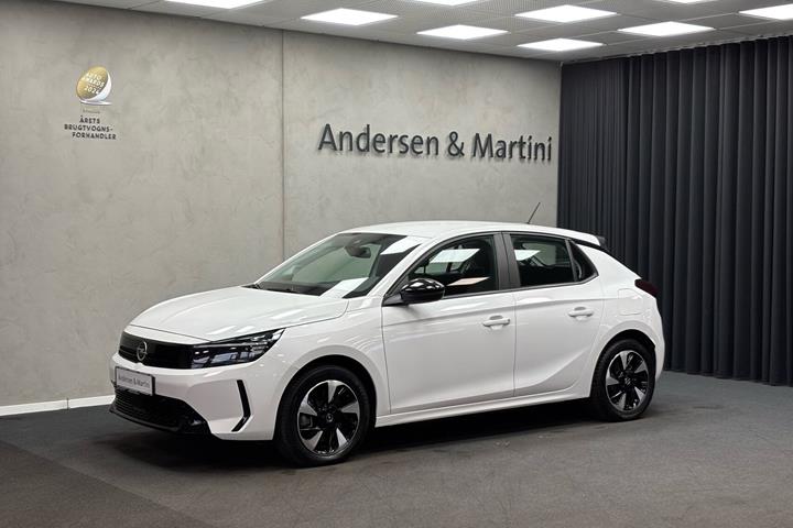 Hvid Opel Corsa-e fra 2023