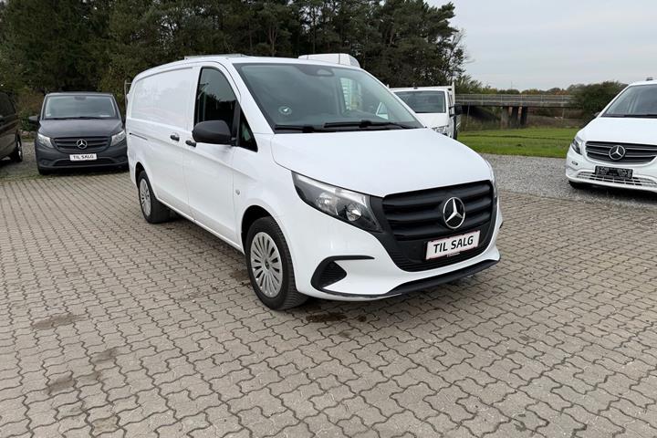 Hvid Mercedes Vito fra 2026