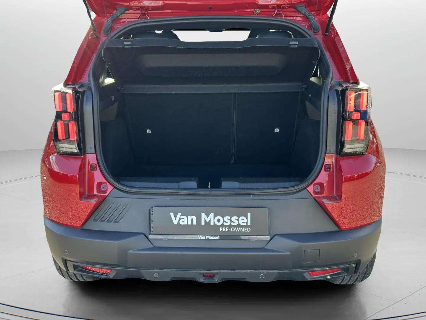Rød Fiat Grande Panda fra 2025