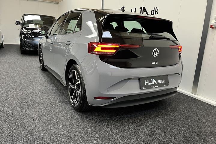 Grå VW ID.3 fra 2023