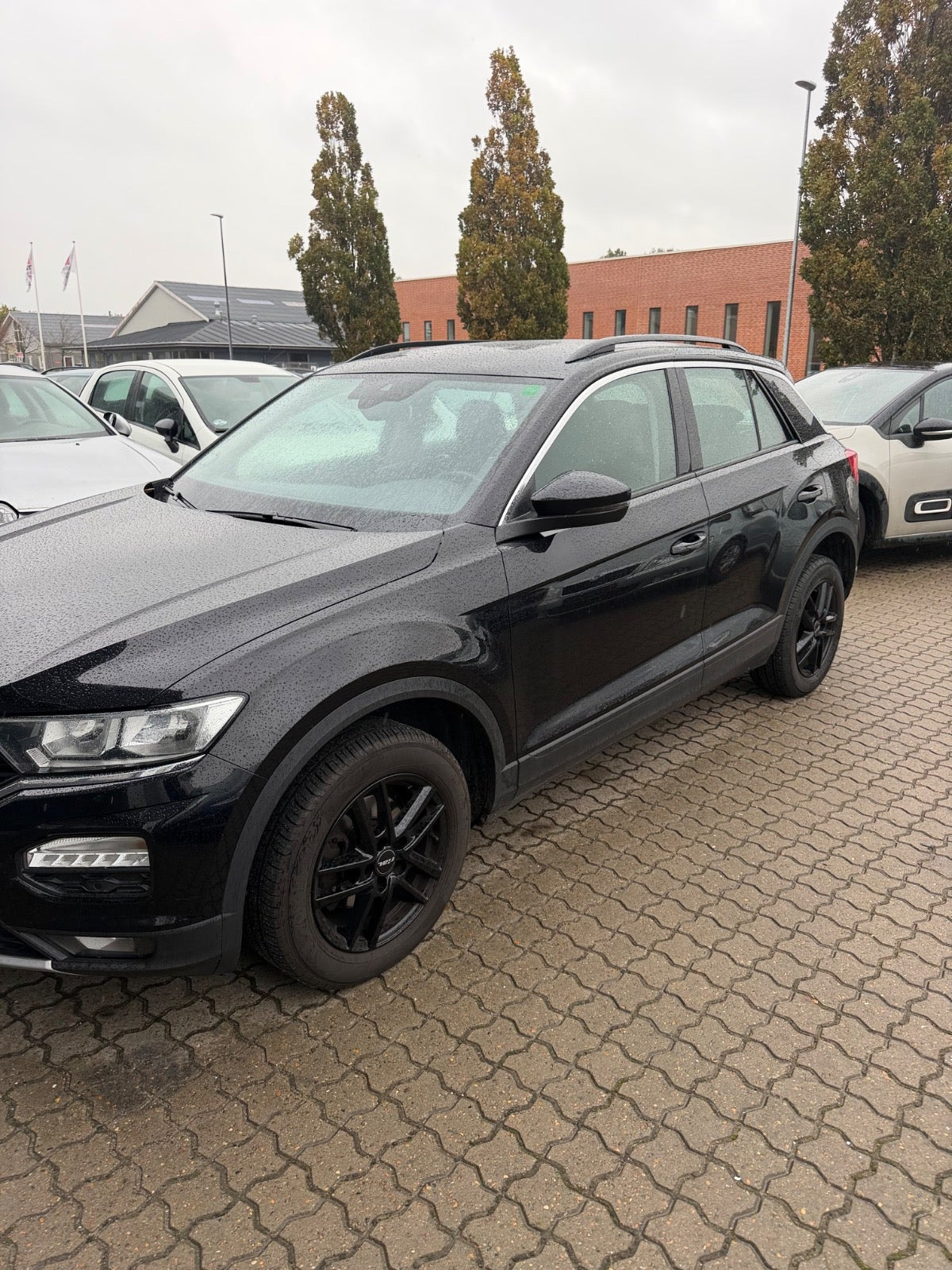 Sort VW T-Roc fra 2019
