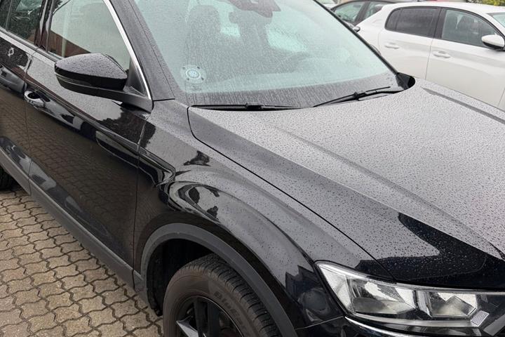 Sort VW T-Roc fra 2019