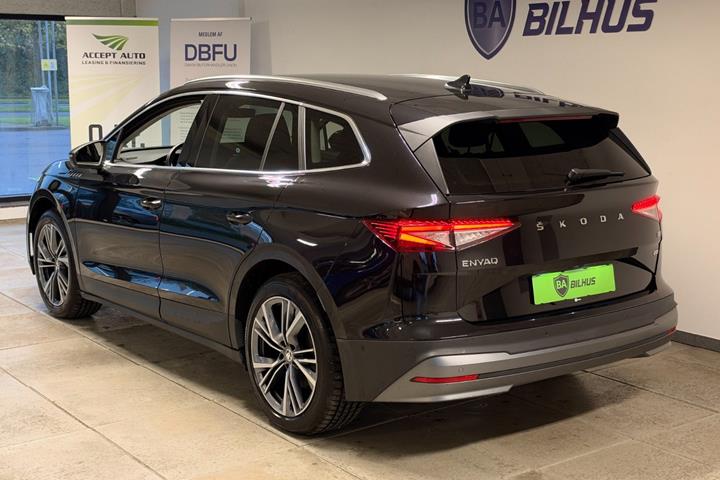 Sort Skoda Enyaq fra 2022