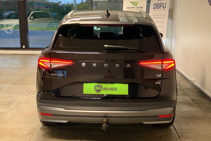 Sort Skoda Enyaq fra 2022