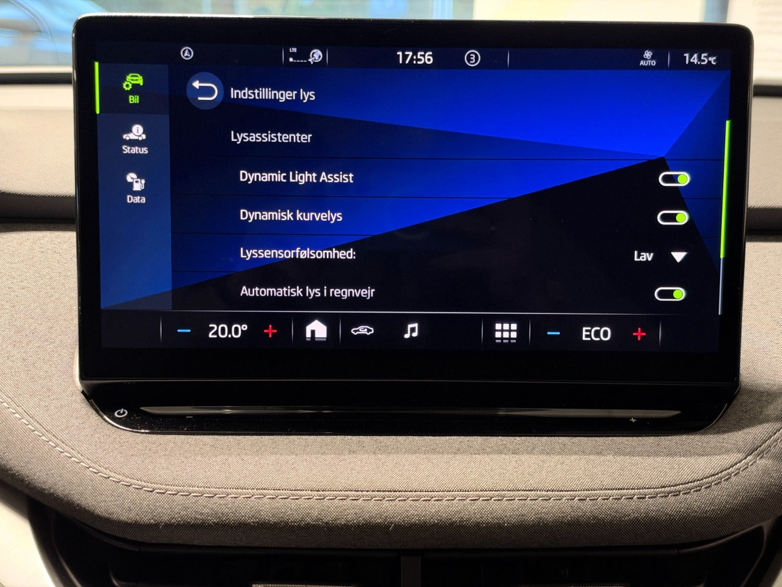 Sort Skoda Enyaq fra 2022