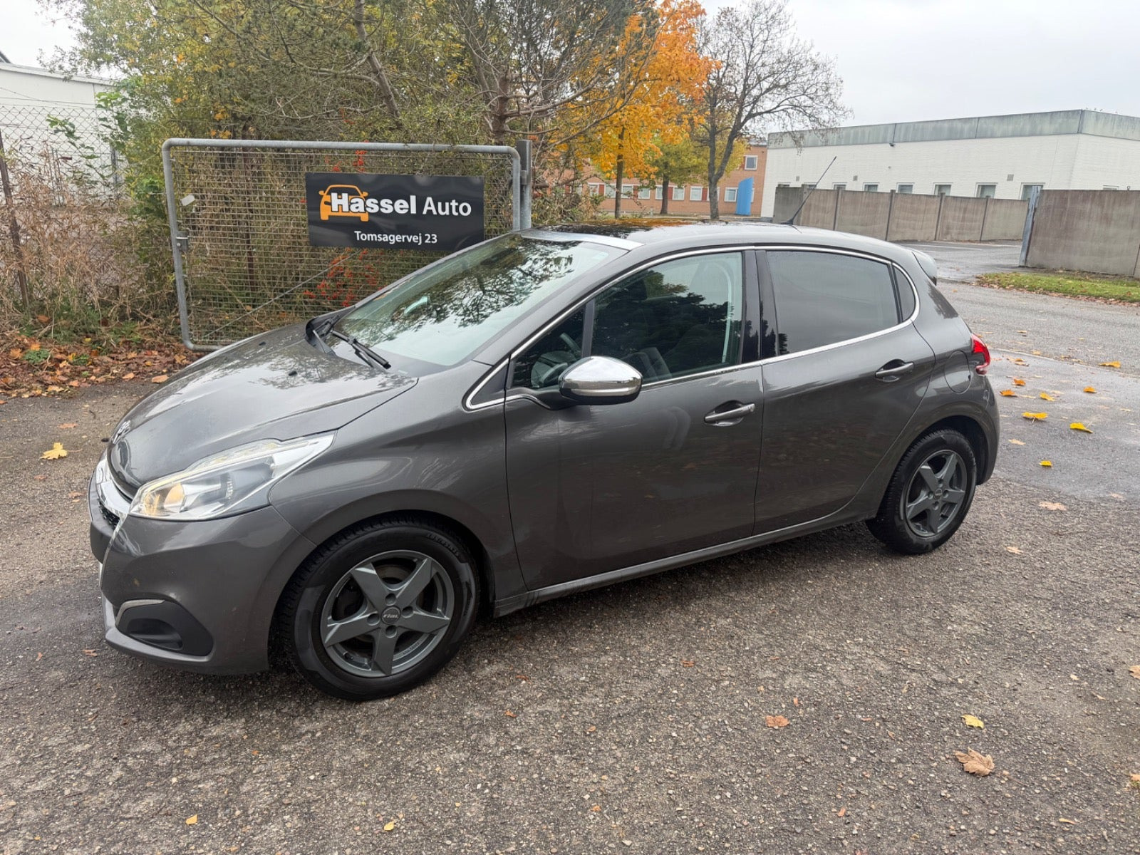 Grøn Peugeot 208 fra 2018
