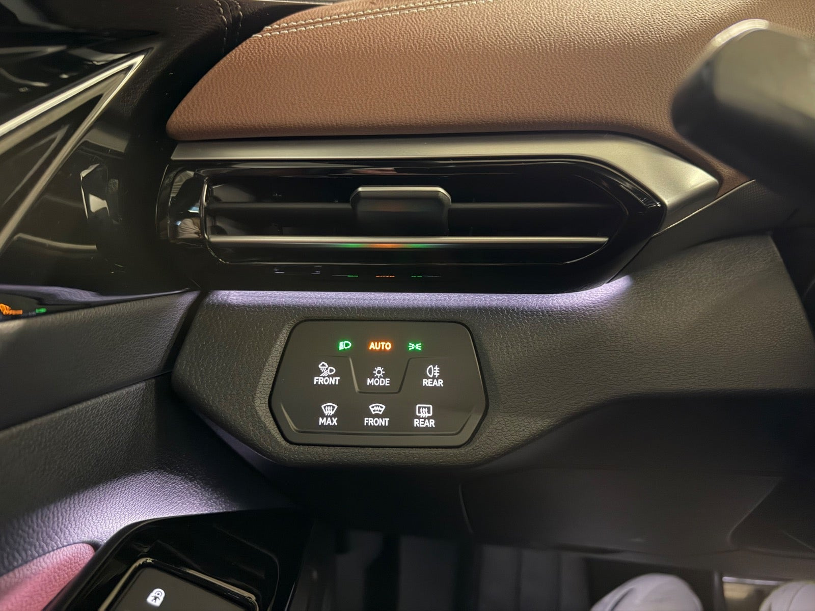 Blå VW ID.4 fra 2021
