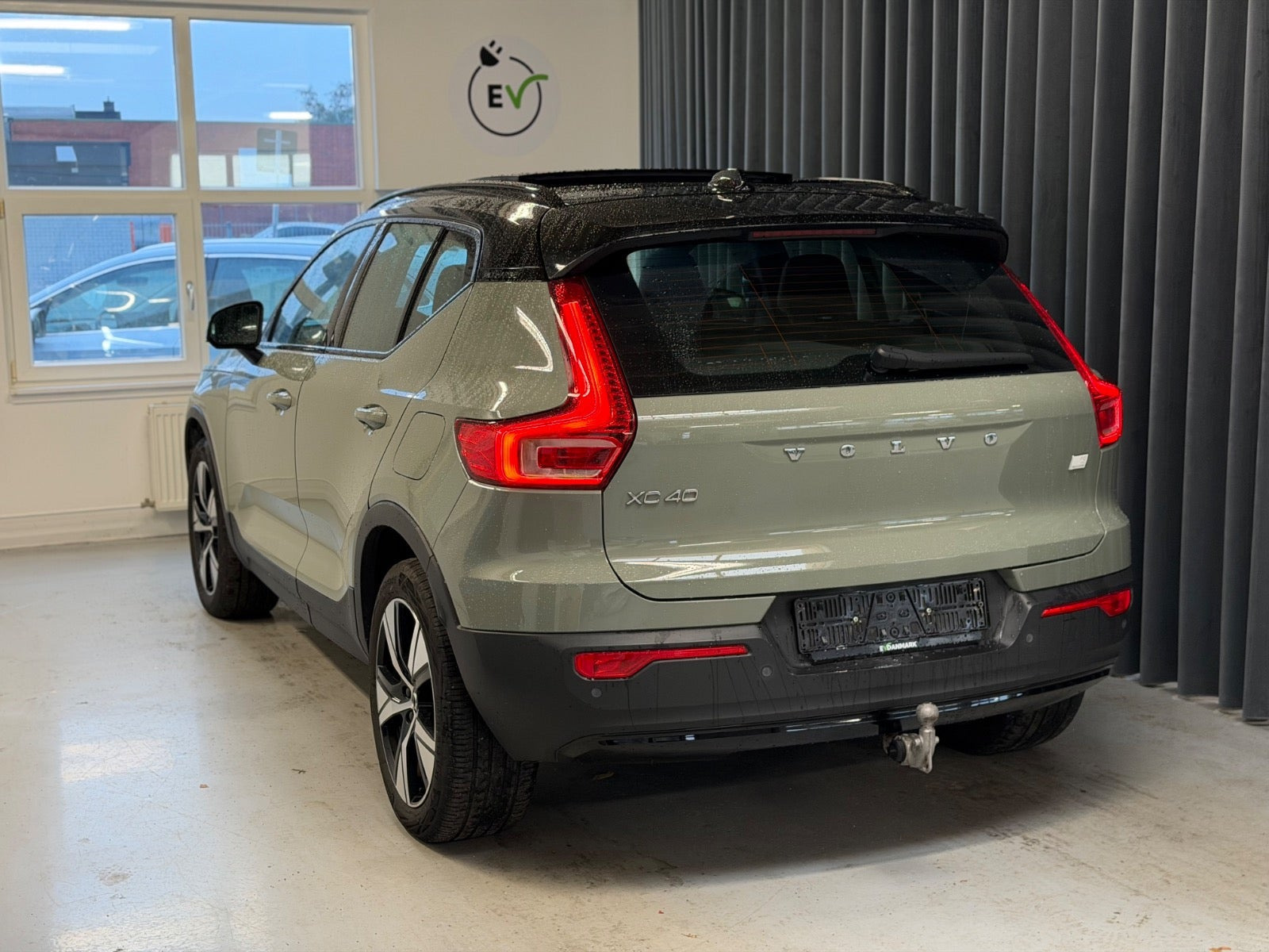 Grøn Volvo XC40 fra 2021