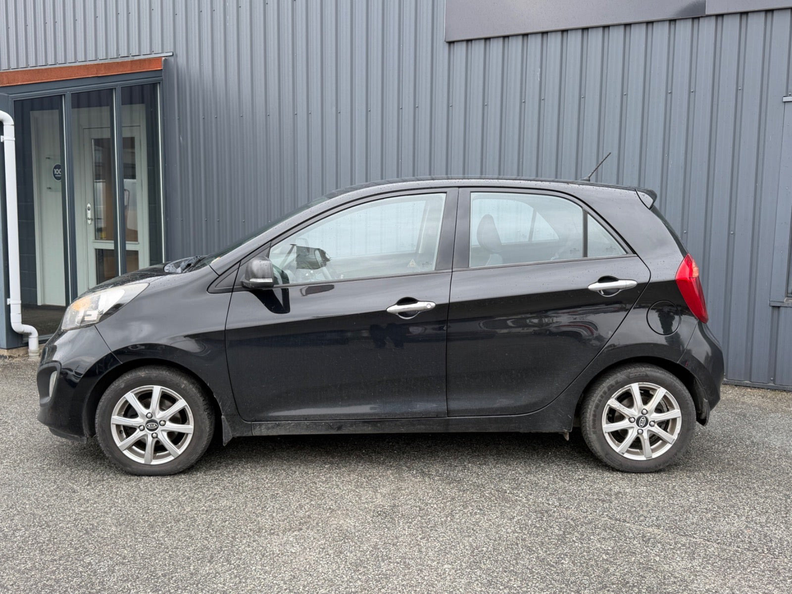Sort Kia Picanto fra 2013