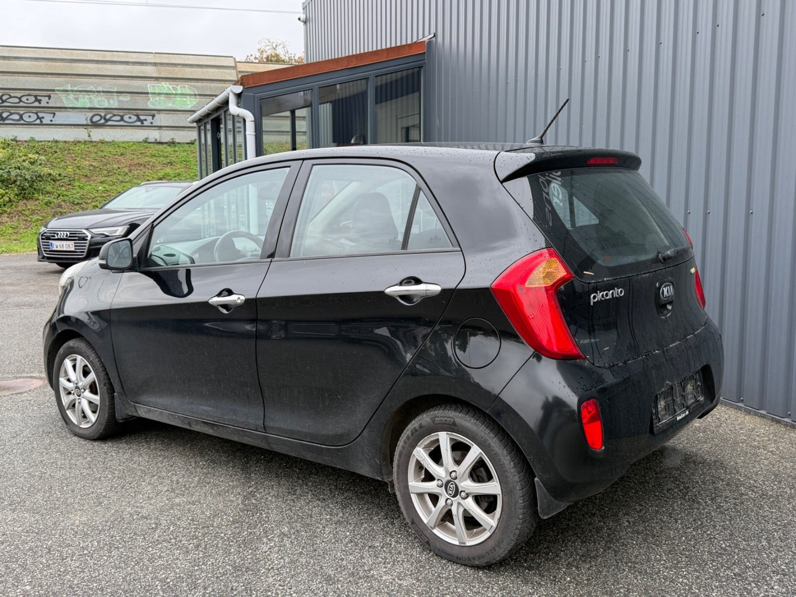 Sort Kia Picanto fra 2013