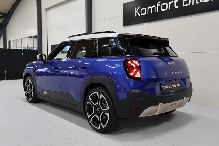 Blå Mini Aceman E fra 2025