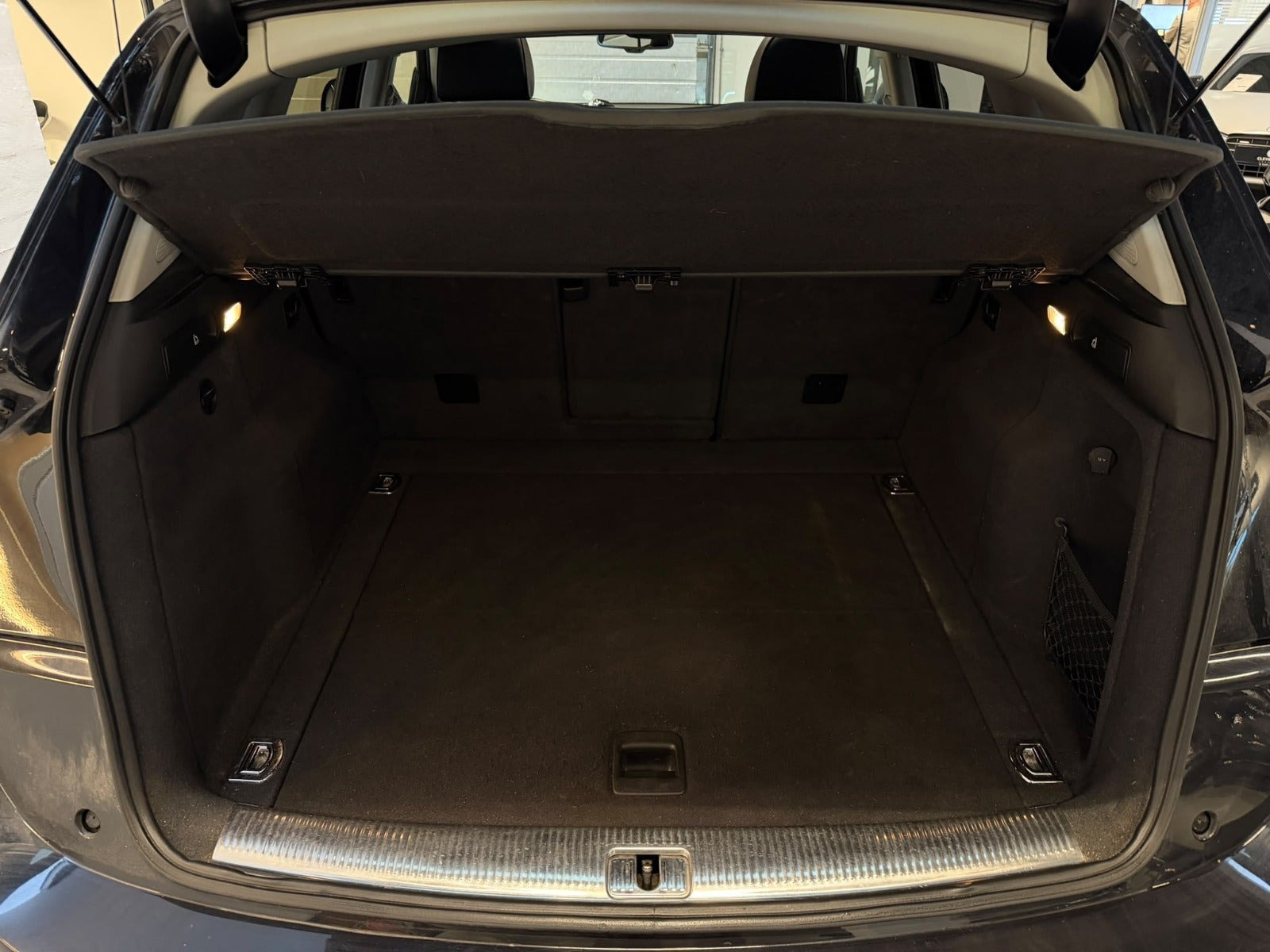 Sort Audi SQ5 fra 2013