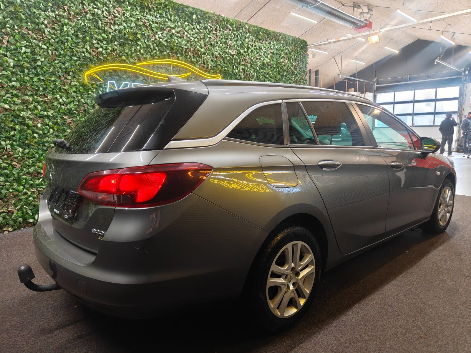 undefined Opel Astra fra 2017