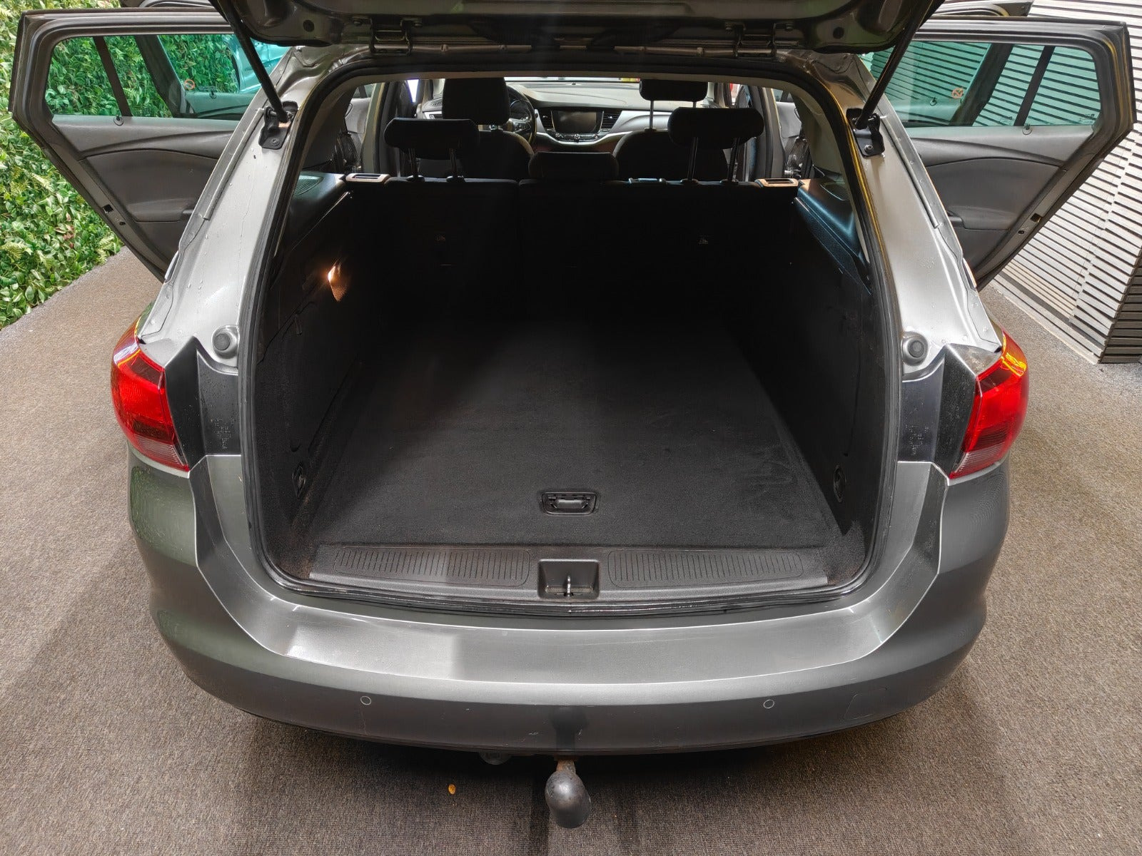 undefined Opel Astra fra 2017