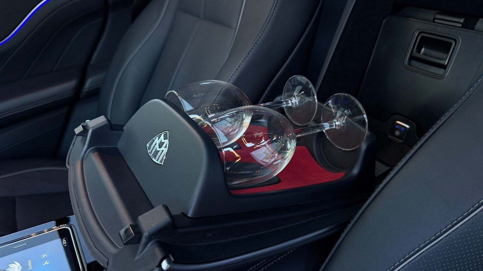 Grøn Mercedes GLS600 fra 2022