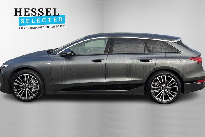 Grå Audi A6 e-tron fra 2025