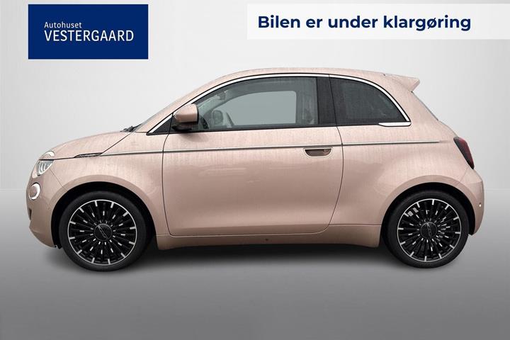 Gul Fiat 500e fra 2023