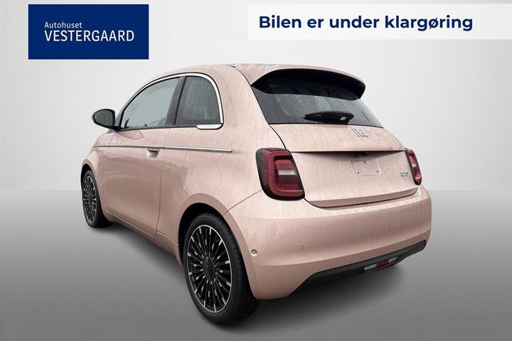 Gul Fiat 500e fra 2023