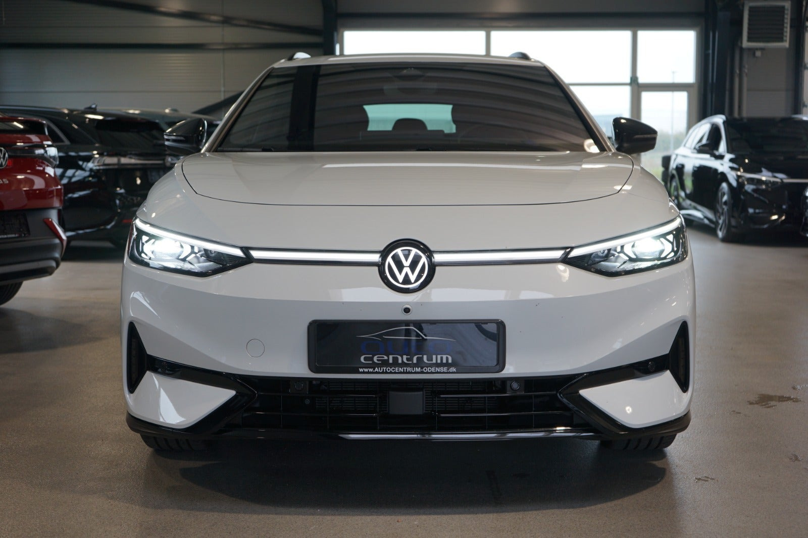 Hvid VW ID.7 fra 2026