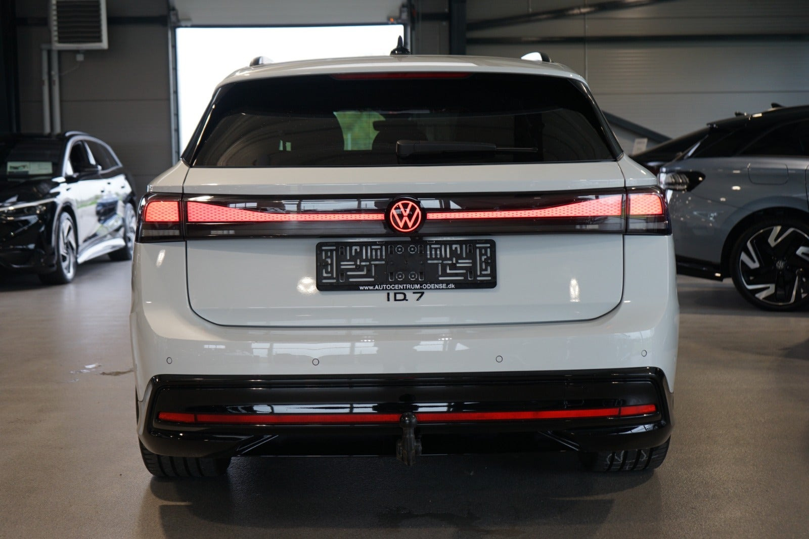 Hvid VW ID.7 fra 2026