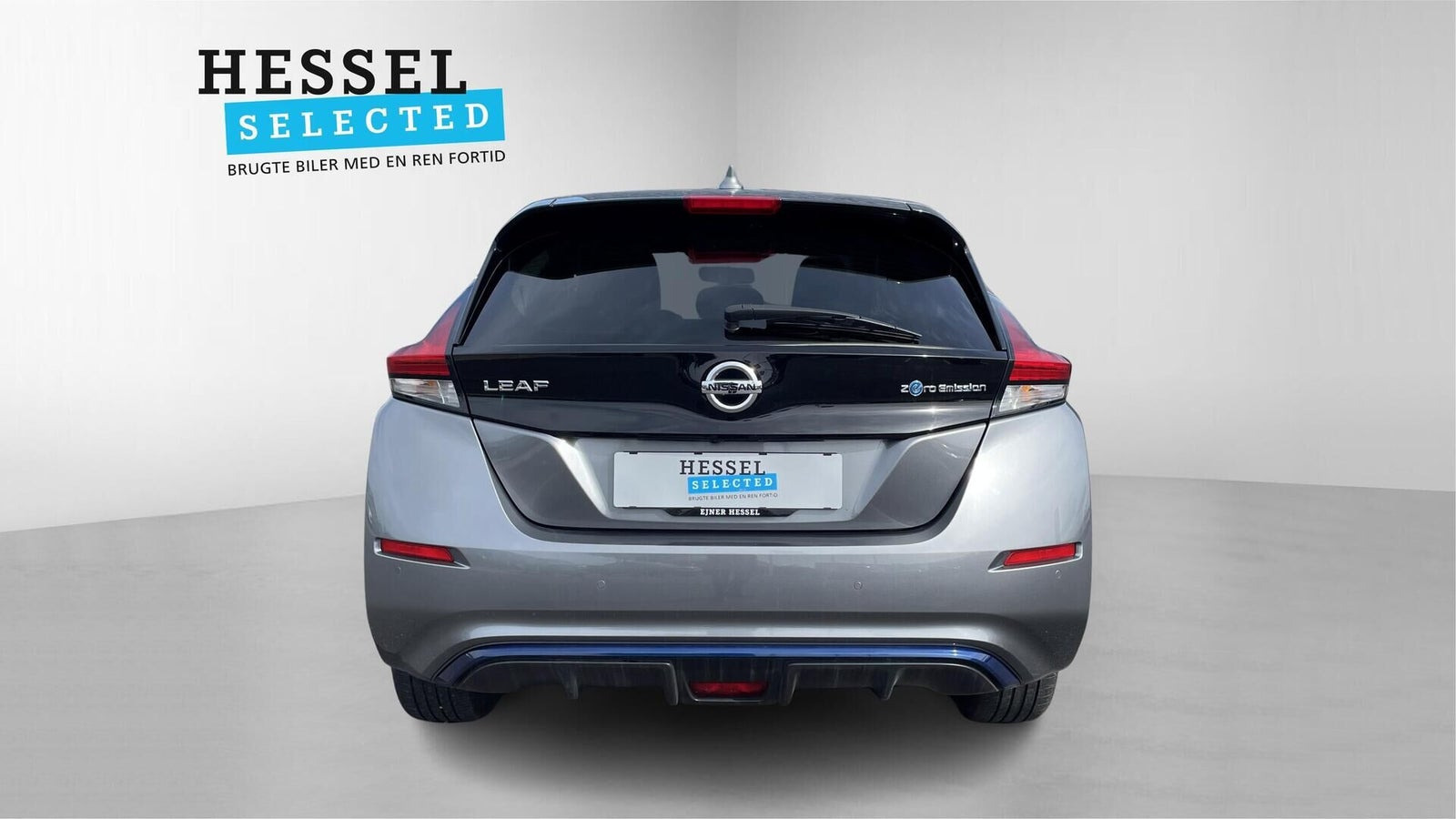 Grå Nissan Leaf fra 2022