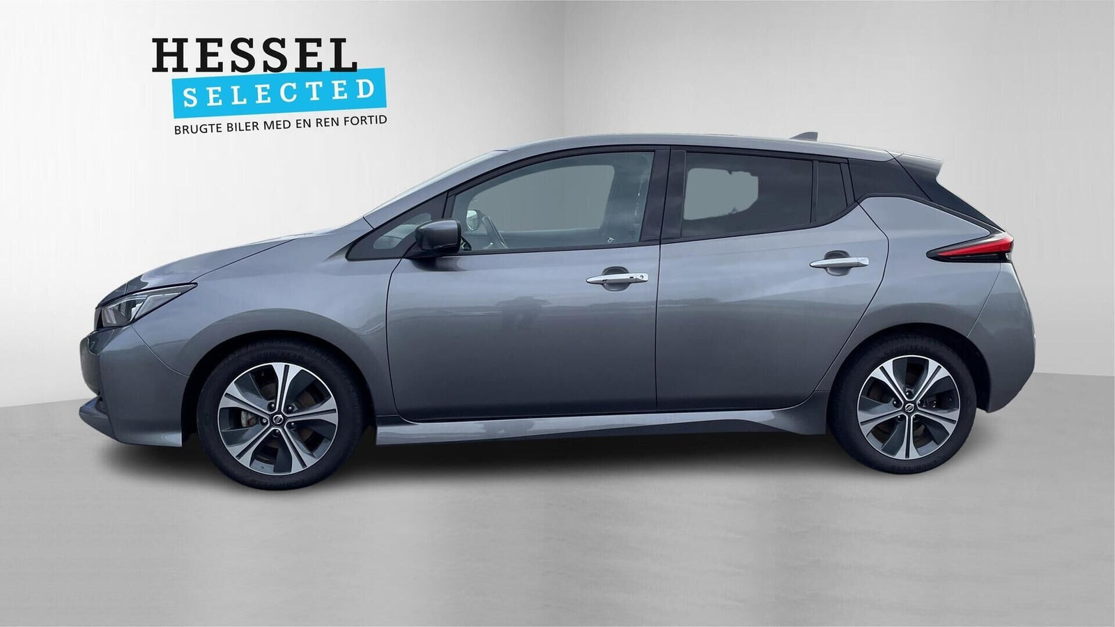 Grå Nissan Leaf fra 2022