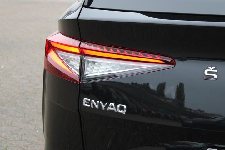 Sort Skoda Enyaq fra 2022
