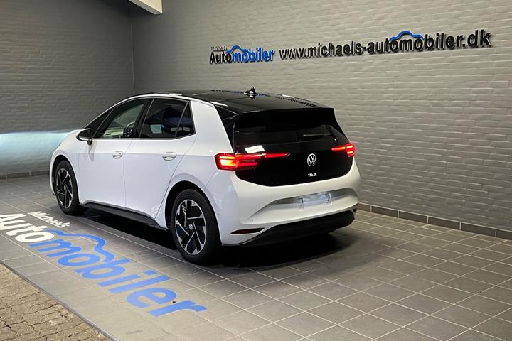 Hvid VW ID.3 fra 2023