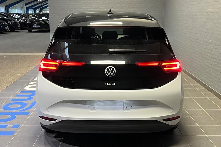 Hvid VW ID.3 fra 2023