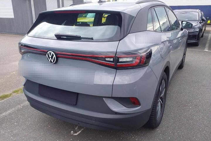 Grå VW ID.4 fra 2022