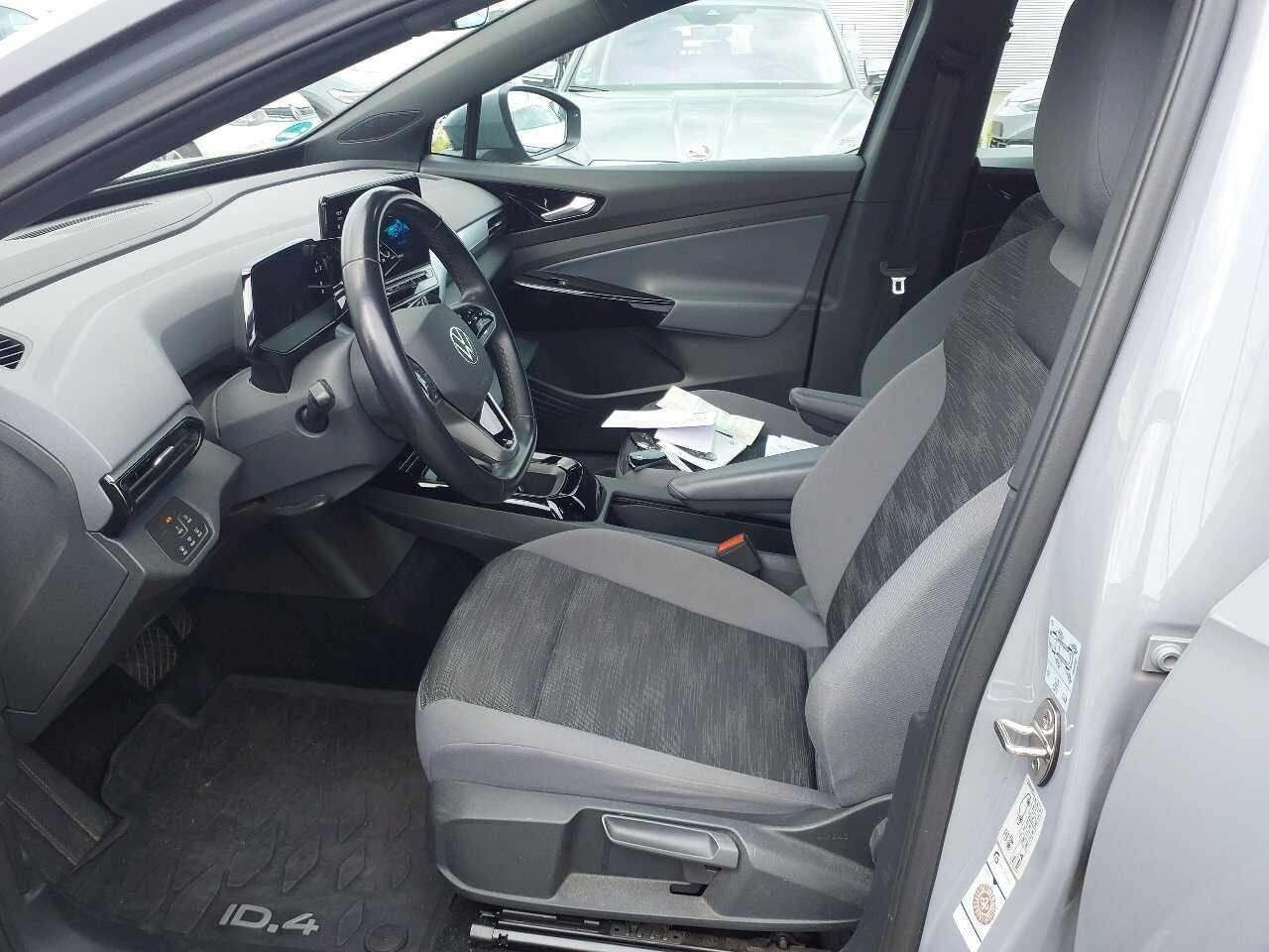 Grå VW ID.4 fra 2022