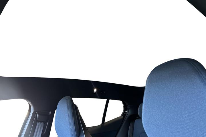 Sort Volvo EX30 fra 2025