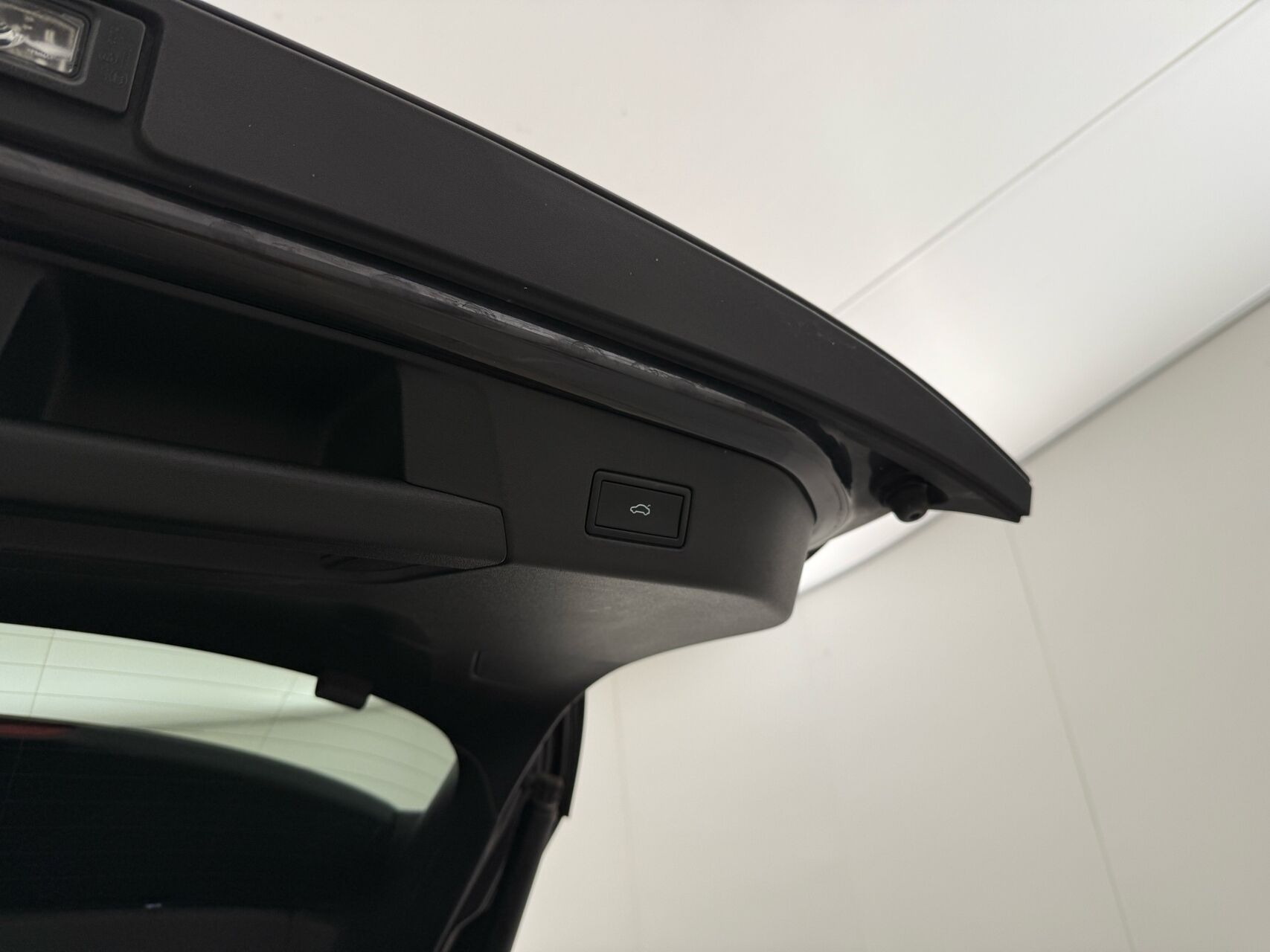 Grå VW ID.4 fra 2022