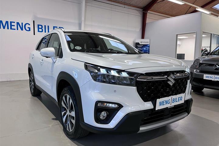 Hvid Suzuki S-Cross fra 2022